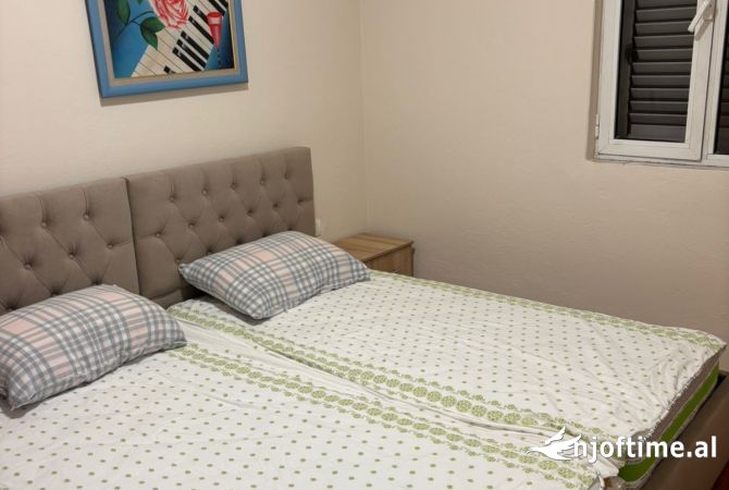 Shtepi me qera 1+1 ne Tirane - 350 Euro