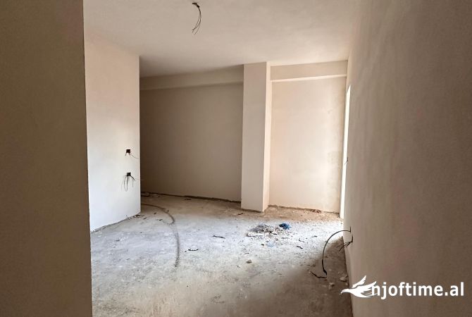 Shtepi ne shitje 2+1 ne Tirane - 164,000 Euro