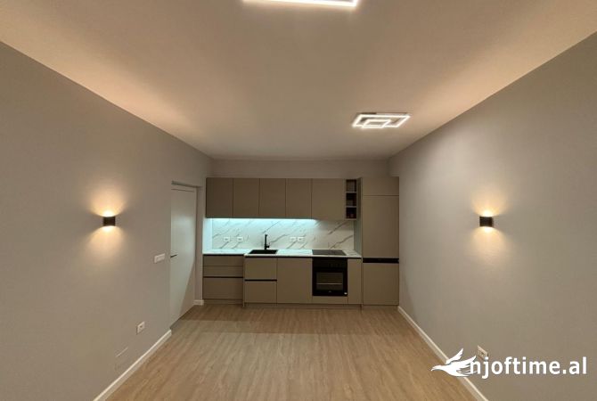 Shtepi me qera 1+1 ne Tirane - 700 Euro