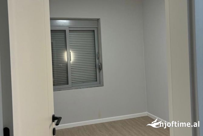 Shtepi me qera 1+1 ne Tirane - 700 Euro