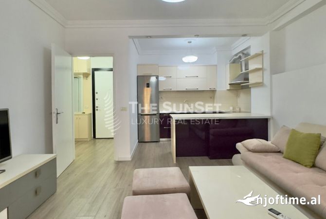 Shtepi me qera 1+1 ne Tirane - 750 Euro