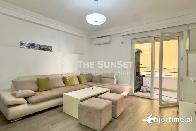 Shtepi me qera 1+1 ne Tirane - 750 Euro