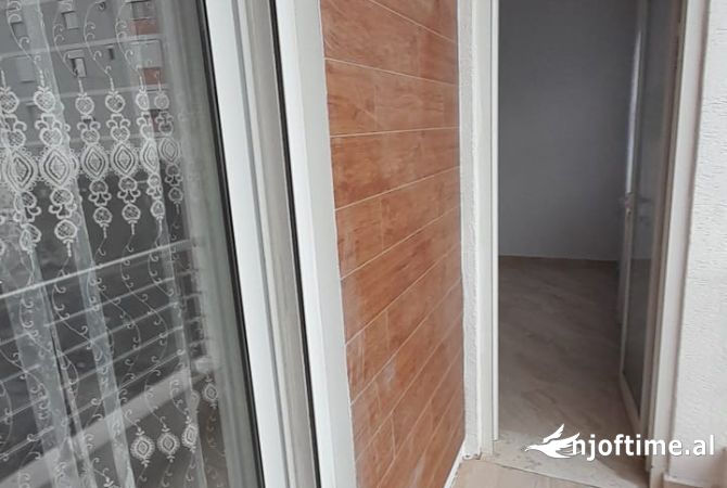 Shtepi ne shitje 1+1 ne Tirane - 78,000 Euro