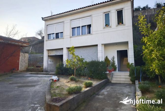Casa in vendita 4+1 a Tirana - 220,000 Euro