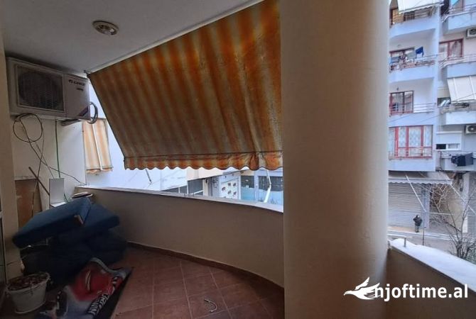 Shtepi ne shitje 4+1 ne Tirane - 185,000 Euro