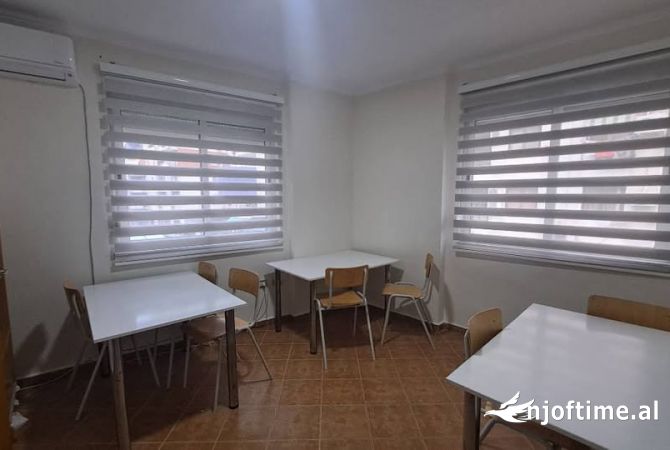 Shtepi ne shitje 4+1 ne Tirane - 185,000 Euro