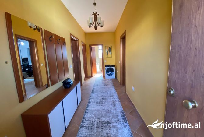 Shtepi me qera 2+1 ne Tirane - 600 Euro
