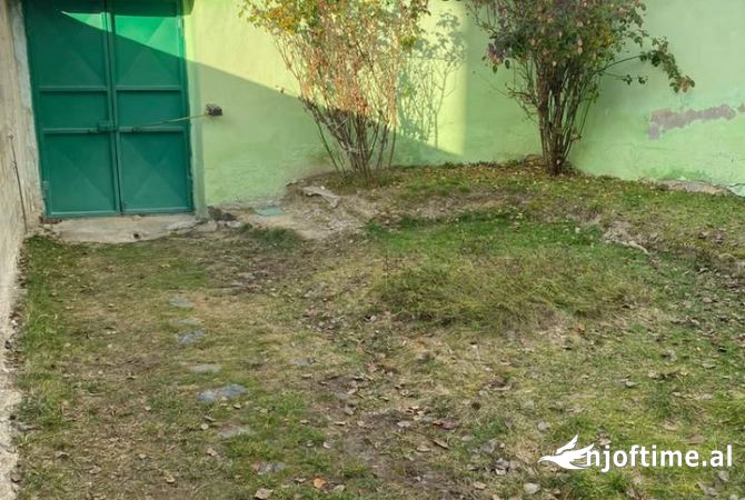 Shtepi ne shitje 4+1 ne Korce - 150,000 Euro