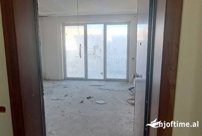 Shtepi ne shitje 1+1 ne Tirane - 133,400 Euro
