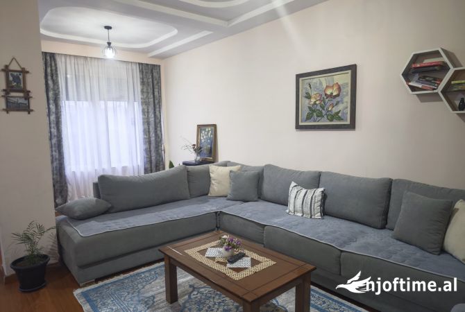 Shtepi ne shitje 3+1 ne Tirane - 220,000 Euro