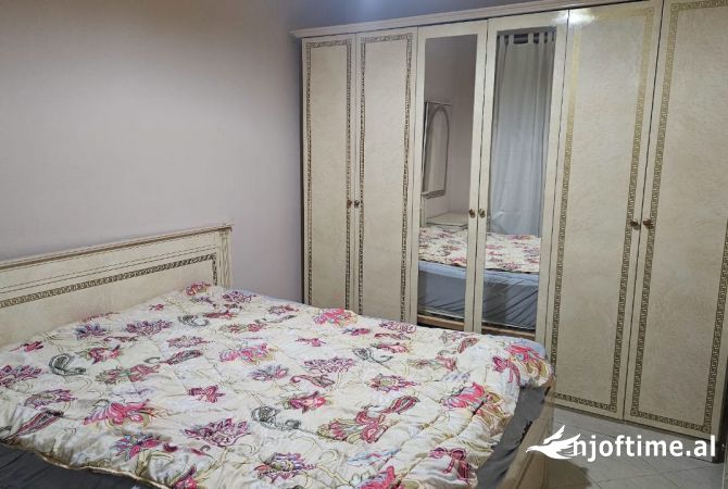 Shtepi me qera 2+1 ne Tirane - 350 Euro