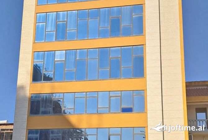 Ambient biznesi me qera 5+1 ne Tirane - 15 Euro