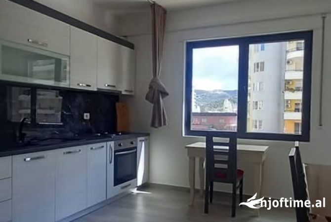 Shtepi ne shitje 3+1 ne Vlore - 345,000 Euro