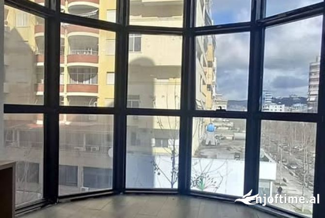 Shtepi ne shitje 3+1 ne Vlore - 345,000 Euro