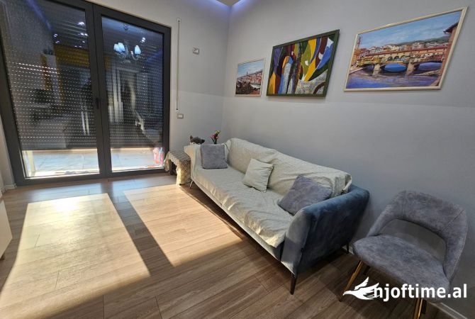 Shtepi me qera 1+1 ne Tirane - 800 Euro
