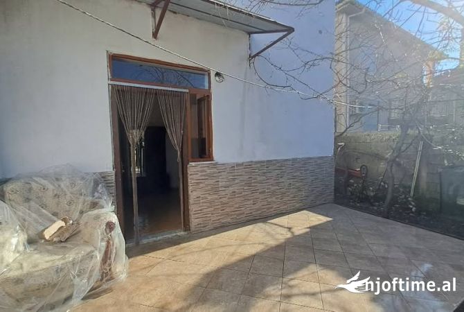 Private house for rent in Tirana 1+1, In Part