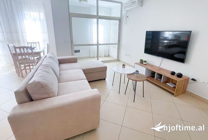 Shtepi me qera 1+1 ne Tirane - 550 Euro