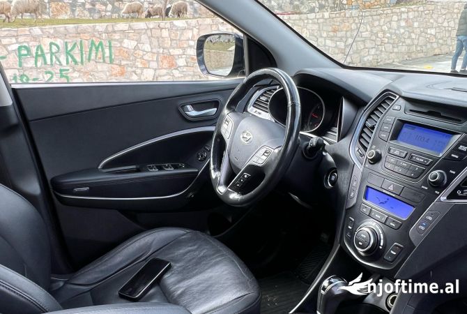 Makina ne shitje ne Tirane, Hyundai, 2013 Diesel,Kambio Automatik Pagesa 11,300  Euro.