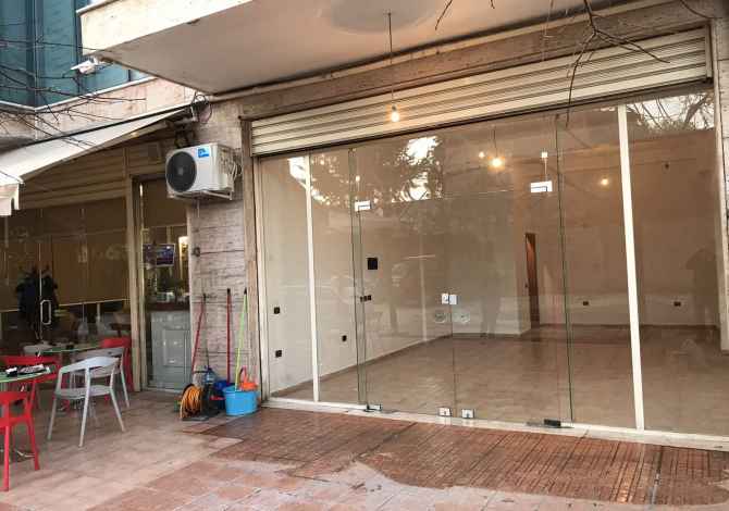 Ambient biznesi me qera ne Tirane - 300 Euro