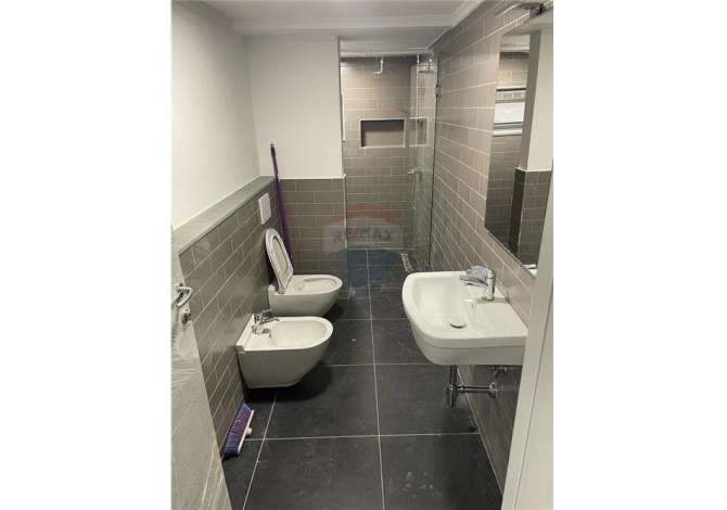 Zyre me qira ne Bllok!