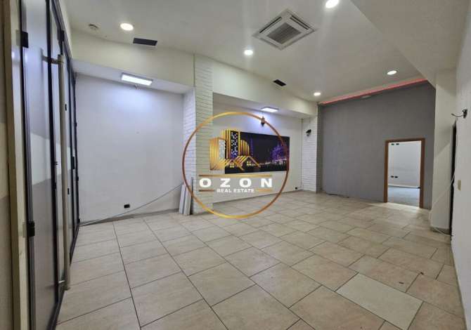 Ambient biznesi me qera 1+1 ne Tirane - 700 Euro