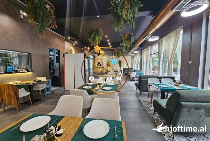 Shitet Biznesi Restorant tek Rezidenca Tower Bridge 3 Kinostudio!