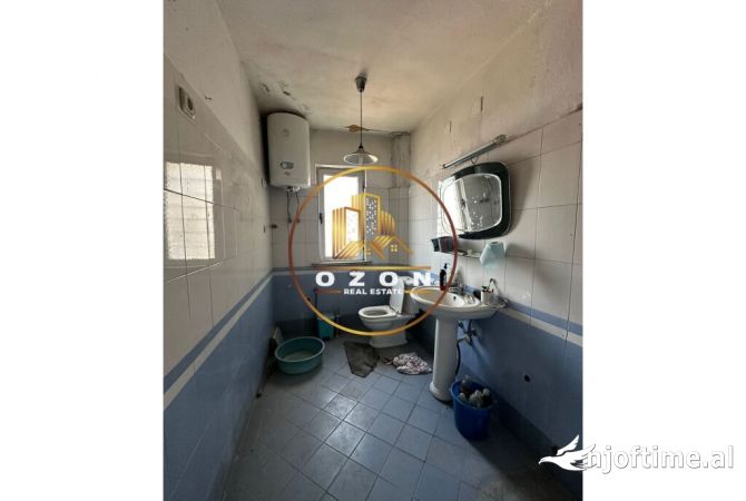 Shtepi ne shitje 1+1 ne Tirane - 75,000 Euro