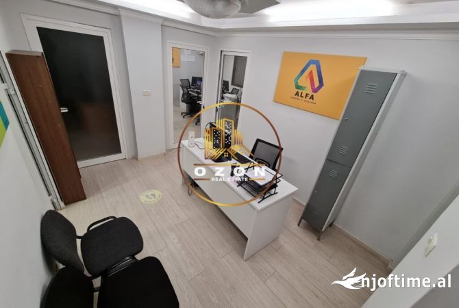 Shtepi me qera Apartament ne Tirane, 4+1, Mobilimi E mobiluar, Pagesa 790  Euro.