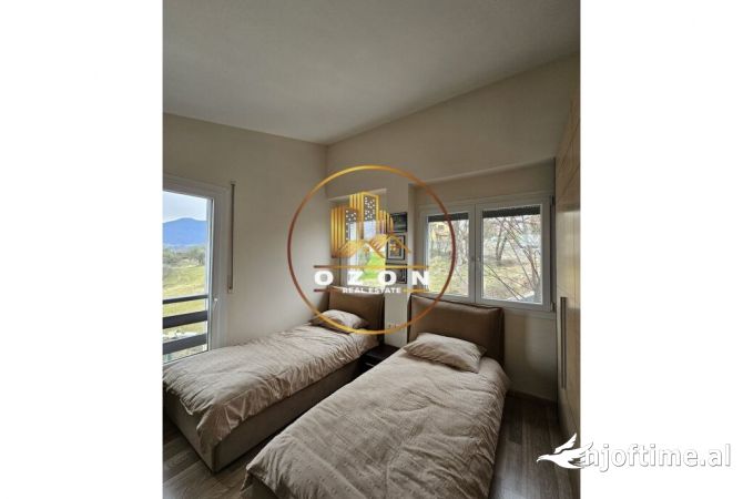 Shtepi ne shitje Apartament ne Tirane, 2+1, Mobilimi E mobiluar, Pagesa 420,000  Euro.