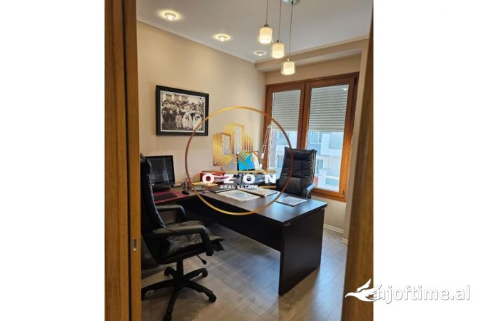 Ambient Zyrash per Qira tek Delijorgji!