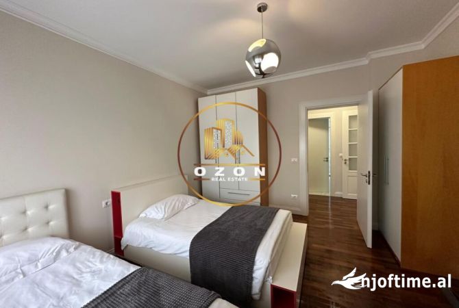 Shtepi me qera Apartament ne Tirane, 2+1, Mobilimi E mobiluar, Pagesa 1,500  Euro.