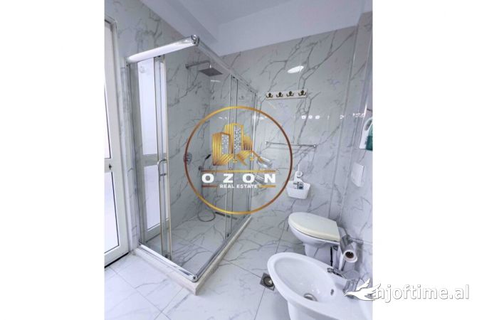 Shtepi me qera Apartament ne Tirane, 2+1, Mobilimi E mobiluar, Pagesa 1,100  Euro.