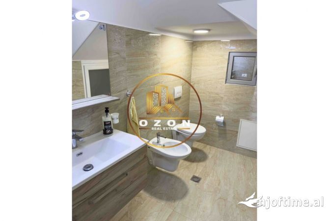 Shtepi me qera Apartament ne Tirane, 2+1, Mobilimi E mobiluar, Pagesa 1,100  Euro.