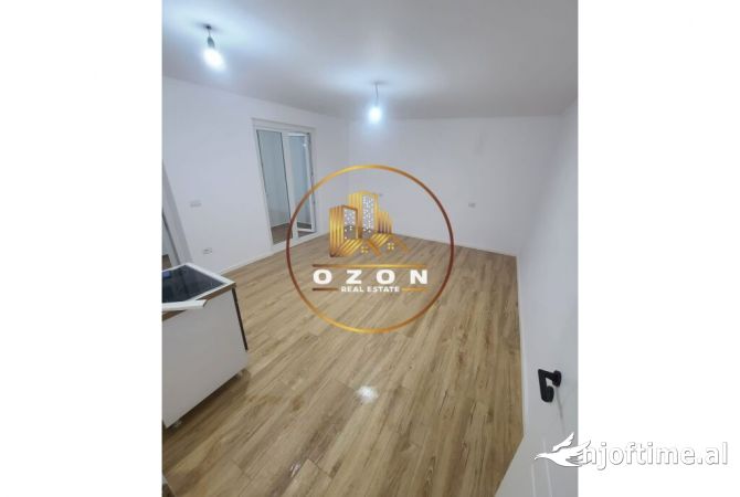 Shtepi ne shitje 1+1 ne Tirane - 120,000 Euro