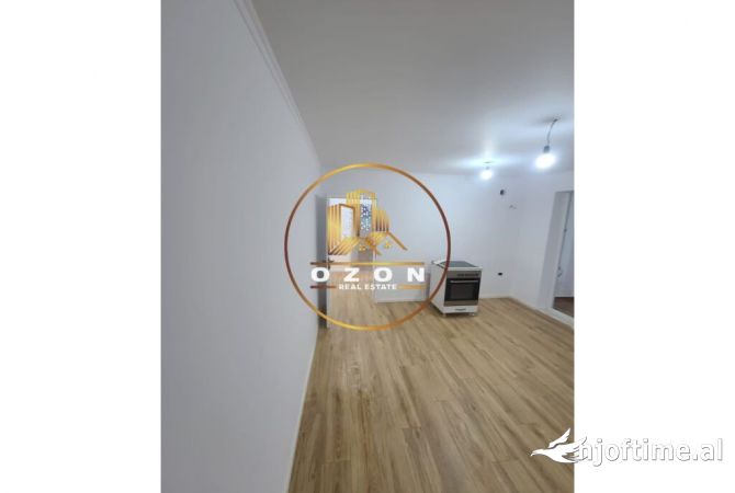 Shtepi ne shitje 1+1 ne Tirane - 120,000 Euro