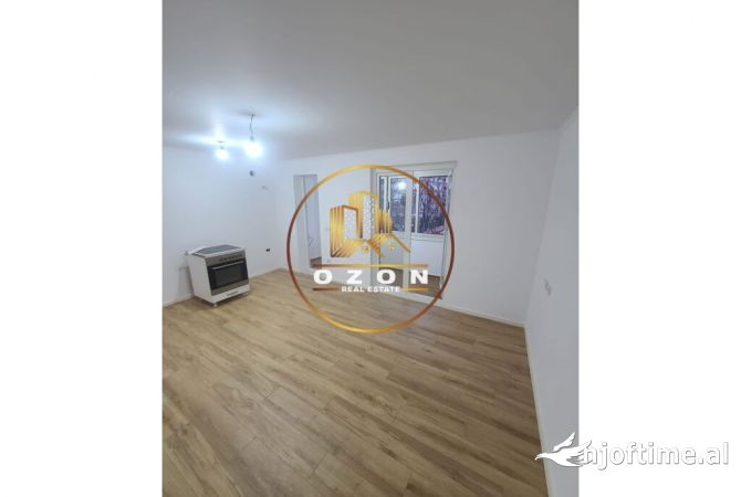 Shtepi ne shitje 1+1 ne Tirane - 120,000 Euro