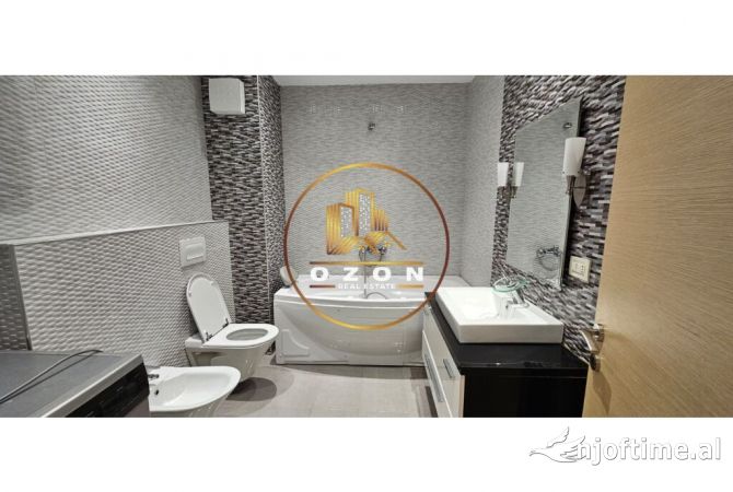 Shtepi me qera Apartament ne Tirane, 3+1, Mobilimi E mobiluar, Pagesa 1,750  Euro.