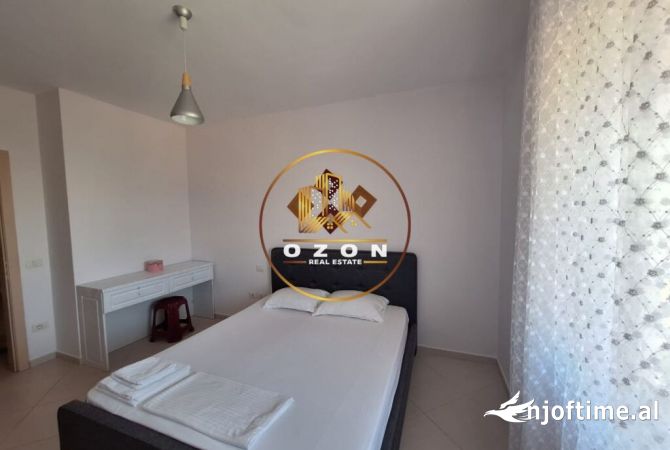 Shtepi me qera Apartament ne Tirane, 2+1, Mobilimi E mobiluar, Pagesa 500  Euro.