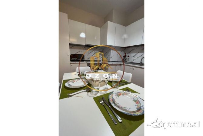Shtepi me qera 2+1 ne Tirane - 800 Euro