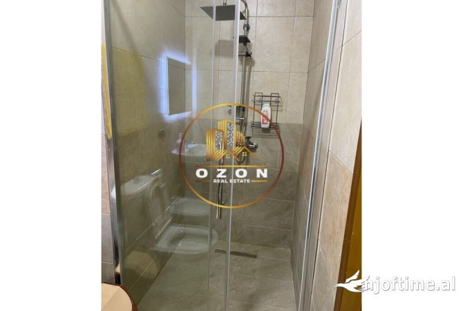 Shtepi me qera Apartament ne Tirane, 2+1, Mobilimi E mobiluar, Pagesa 800  Euro.