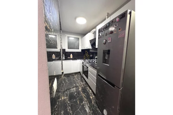 Shtepi me qera 2+1 ne Tirane - 900 Euro