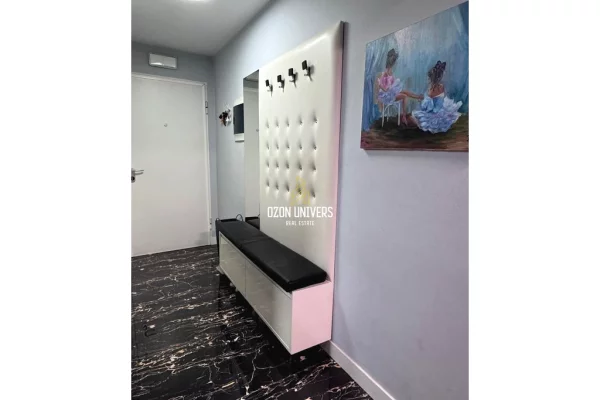 Shtepi me qera Apartament ne Tirane, 2+1, Mobilimi E mobiluar, Pagesa 900  Euro.