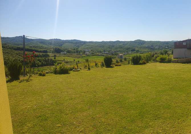 Truall ose Toke ne Durres - 38,000 Euro