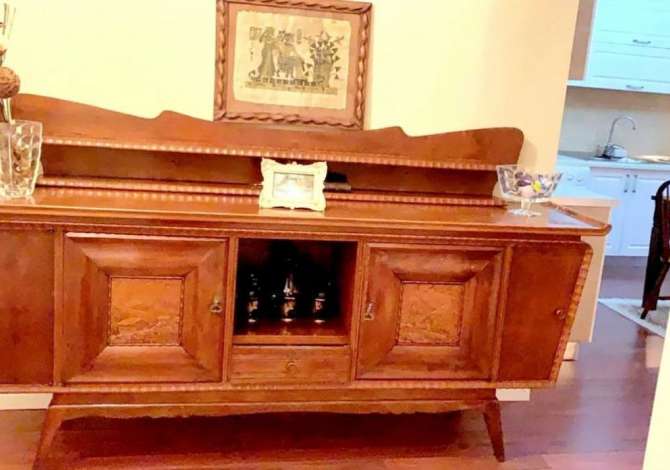 Shtepi ne shitje Apartament ne Tirane, 4+1, Mobilimi E mobiluar, Pagesa 248,000  Euro.