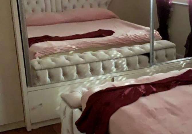 Shtepi ne shitje Apartament ne Tirane, 4+1, Mobilimi E mobiluar, Pagesa 248,000  Euro.