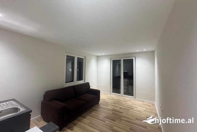 Shtepi ne shitje 2+1 ne Tirane - 154,000 Euro