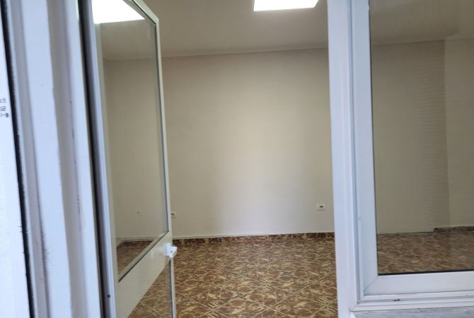 Ambjent biznesi me qera 1+1 ne Tirane - 350 Euro