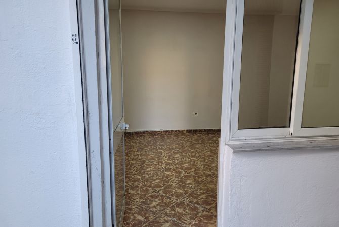 Ambjent biznesi me qera 1+1 ne Tirane - 350 Euro