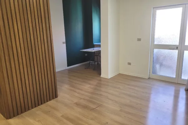 Business Property for Rent 3+1 in Tirana - 700 Euro