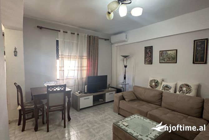 Shtepi me qera 2+1 ne Durres - 380 Euro